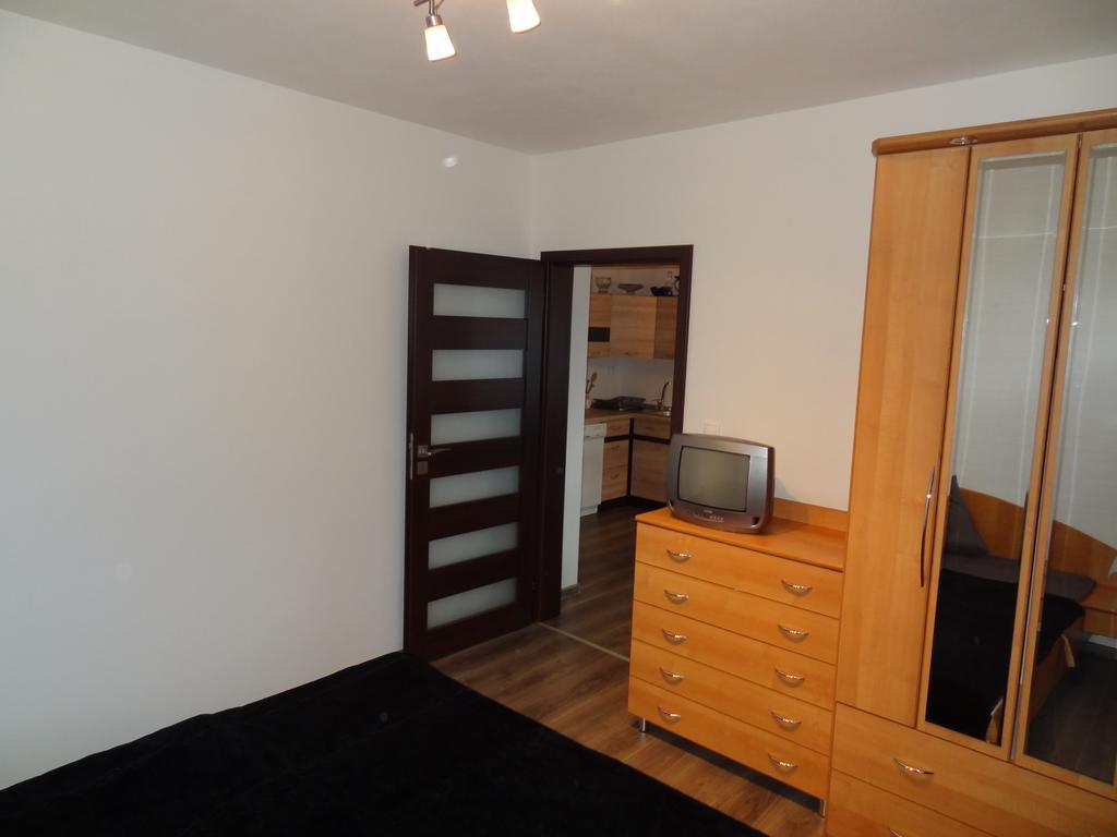 Apartman Chopok Apartment Liptovsky Mikulas Bagian luar foto